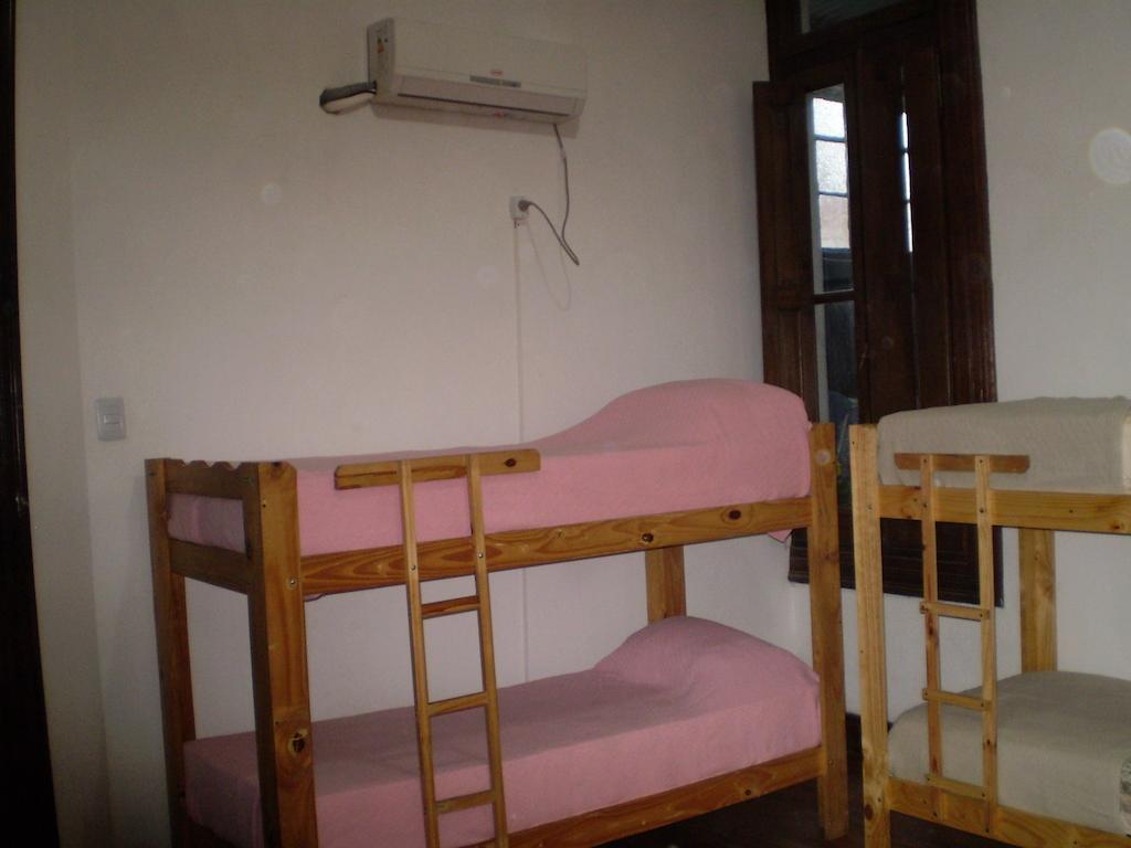 Hostel Marino Rosario Bilik gambar